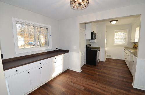 960 60 St, Grand Rapids MI 49508-7054 exterior