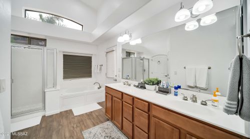 4977 Louis River Way, Tucson AZ  85718-4756 exterior