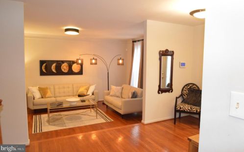 1409 Squaw Hill Ln, Silver Spring MD  20906-2009 exterior