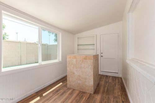 4739 39th Dr, Phoenix AZ  85019-2905 exterior