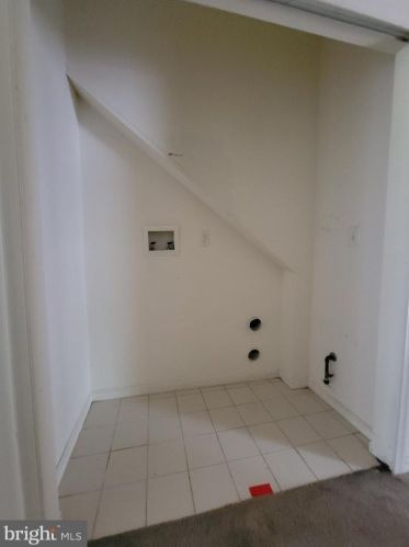 140 Fountain Ave, Trenton NJ 08618-3825 exterior