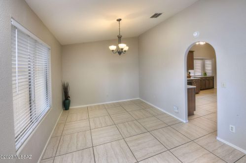 9671 Banbridge St, Tucson AZ 85747-5134 exterior