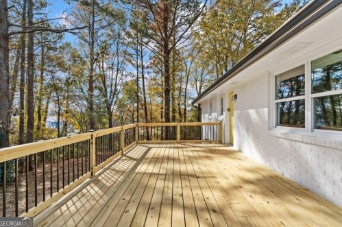 2050 Forrest Park Rd, Atlanta GA 30315-8637 exterior