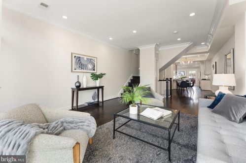 408 4th St, Washington DC  20003-2005 exterior