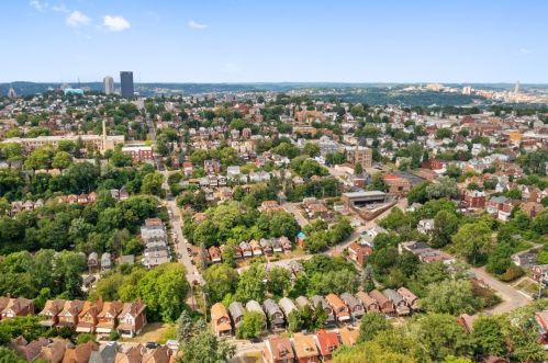 242 Arabella St, Pittsburgh PA 15210-2002 exterior