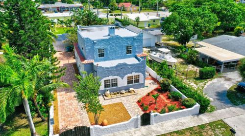 331 1 Ave, Boynton Beach FL 33435-4006 exterior