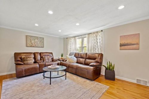 41 Rosemont Ave, Pittsburgh, PA 15228-2434