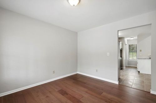 1406 Cartecay Dr, Atlanta GA  30319-3404 exterior