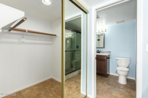 134 Beck Ln, Phoenix AZ 85032-3812 exterior