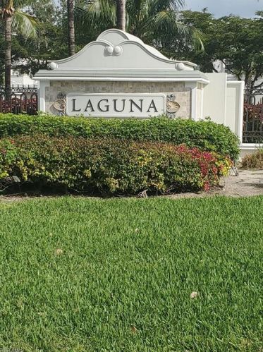 9283 Museo Cir, Naples, FL 34114-9512