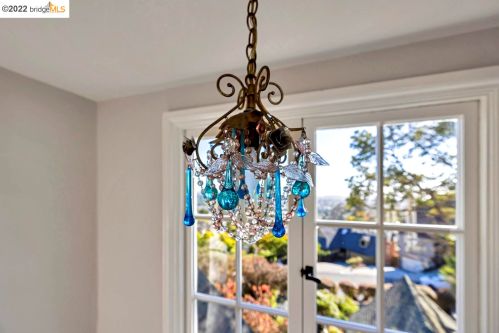 683 Arlington Ave, Berkeley CA 94707-1039 exterior