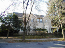 91 Neshobe Rd, Newton, MA 02468-1314