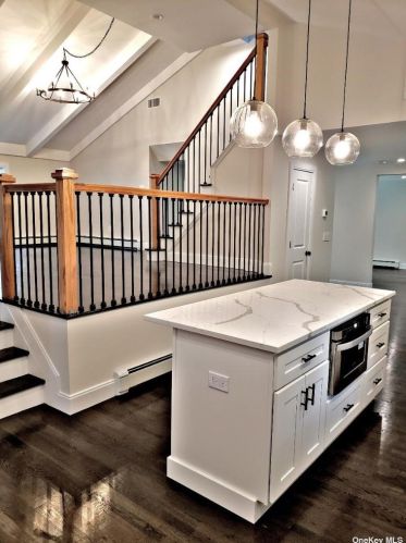 9 Millet St, Huntington Station NY  11746-8105 exterior