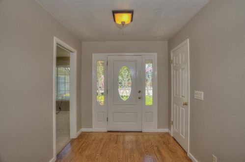 2181 Daubenberger Rd, Turlock CA 95380-9114 exterior