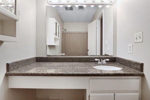 3416 Highland Pne Way, Duluth GA 30096-3881 exterior