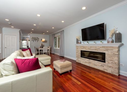 4944 Merrimac Ave, Chicago IL  60638-1304 exterior