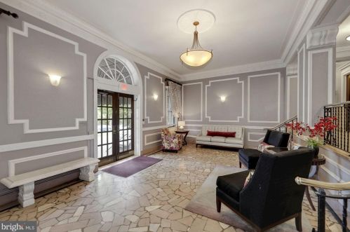 2707 Adams Mill Rd, Washington DC  20009-2178 exterior