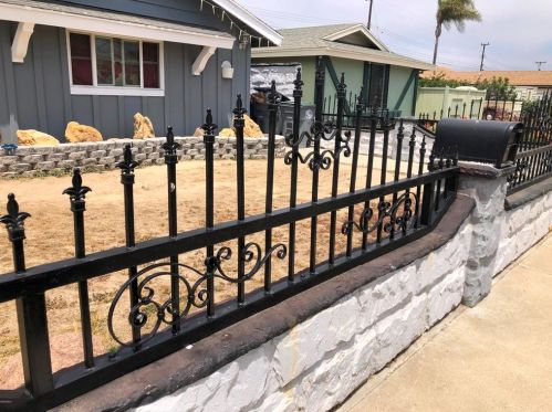 2211 Mono St, Oxnard CA 93036-2521 exterior