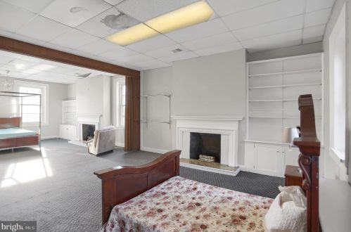 301 Penn St, Huntingdon PA 16652-1609 exterior