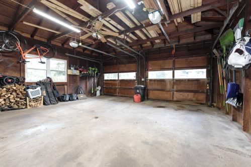 8523 Westnedge Ave, Kalamazoo MI  49002-6227 exterior