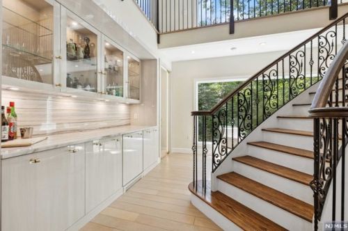 177 Orchard Rd, Demarest NJ  07627-1715 exterior