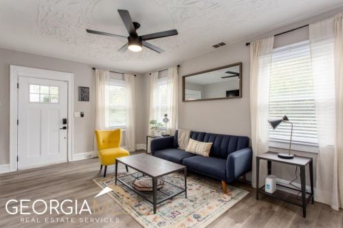 46 Chappell Rd, Atlanta GA  30314-2579 exterior