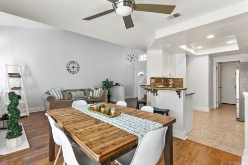 2232 Catalpa Dr, Tustin CA 92782-8357 exterior