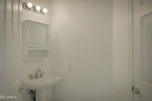 14024 8th Pl, Phoenix AZ 85014-2101 exterior