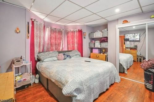 49 Liberty St, Town Center NJ 07052-5501 exterior