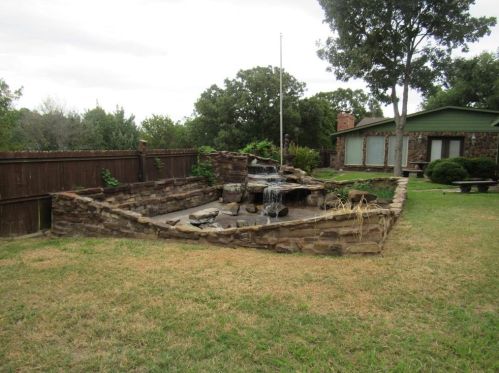 2419 Coffin St, Denison TX 75020-7209 exterior