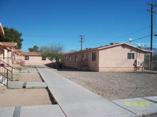 104 Navajo Rd, Tucson AZ  85705-3954 exterior