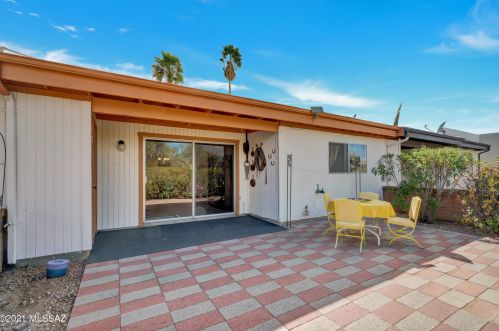 30 Calle Del Chancero, Green Valley AZ 85614-3028 exterior