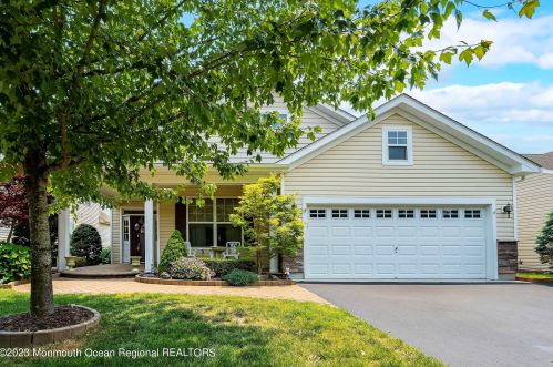 51 Huntington Dr, Jackson Twp, NJ 08527-4482