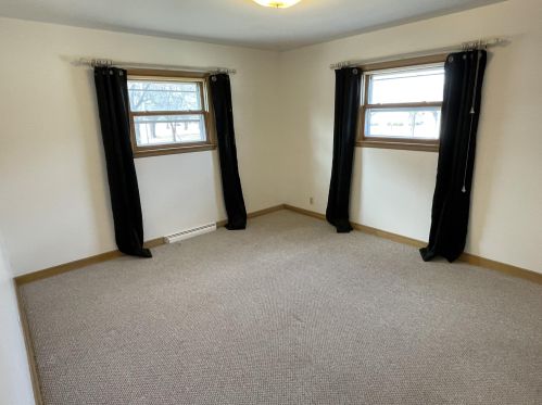 3752 78th St, Milwaukee WI  53220-1604 exterior