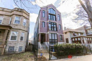 4729 Campbell Ave, Chicago, IL 60625-3297