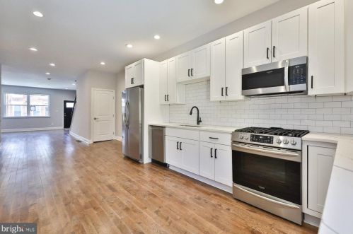 1524 20 St, Philadelphia PA 19132-4834 exterior