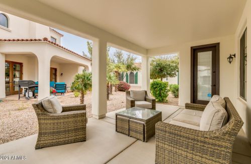 1777 Ocotillo Rd, Chandler AZ  85248-5719 exterior