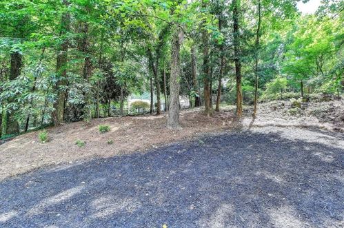 2349 Leisure Lk Dr, Atlanta GA 30338-5319 exterior