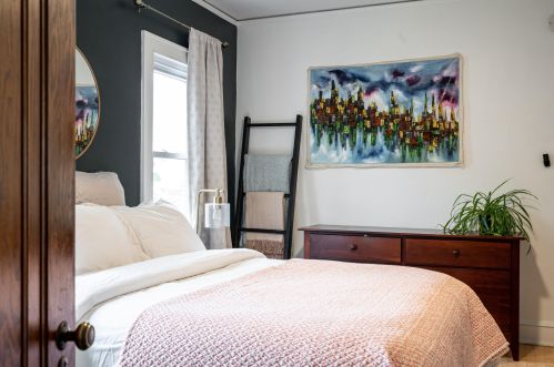 1374 58, Milwaukee WI 53214-5111 exterior