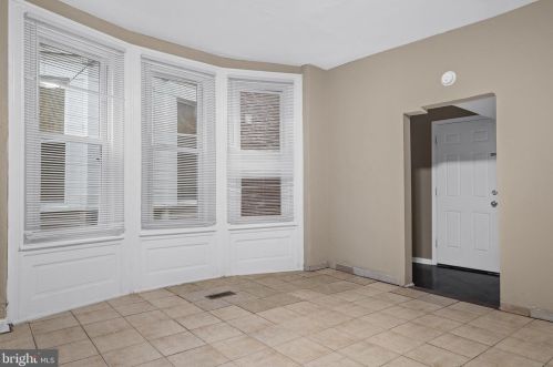 906 48th St, Philadelphia PA 19131-5119 exterior