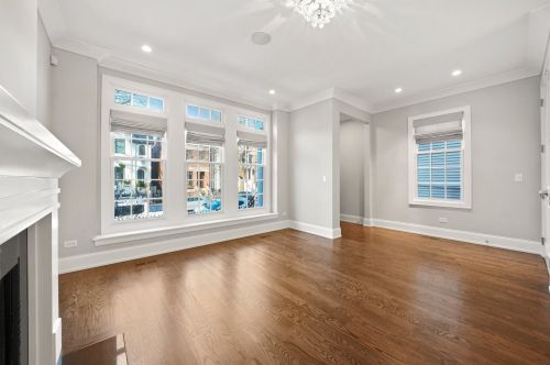 3417 Bell Ave, Chicago IL 60622-3033 exterior