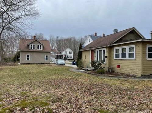 103 Reynolds St, Killingly CT 06239-2951 exterior