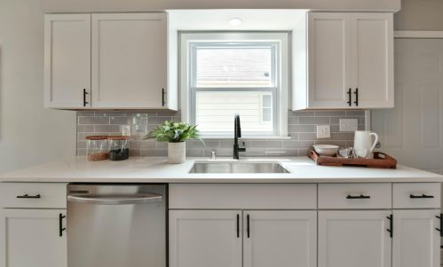 3741 85th St, Milwaukee WI  53222-2823 exterior