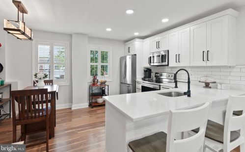 4355 G St, Washington DC  20019-4255 exterior