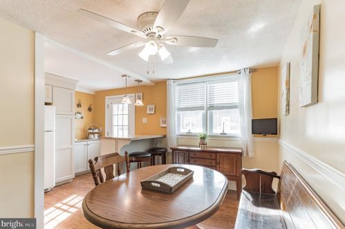 304 Pne St, Manor PA 19036-1011 exterior