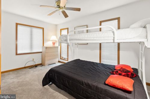 408 Park Ave, Lewes DE 19958-1219 exterior