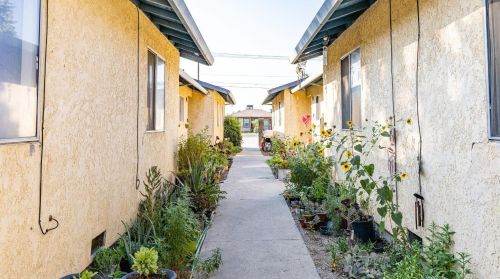 645 South Ave, Turlock, CA 95380-5607