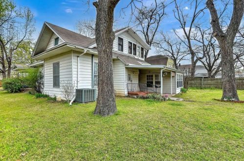 1230 Gandy St, Denison TX 75020-3409 exterior