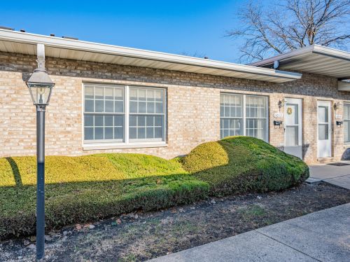 1012 Chovan Dr, Joliet, IL 60435-9335