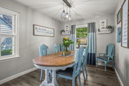 3901 86, Milwaukee WI 53222-2833 exterior